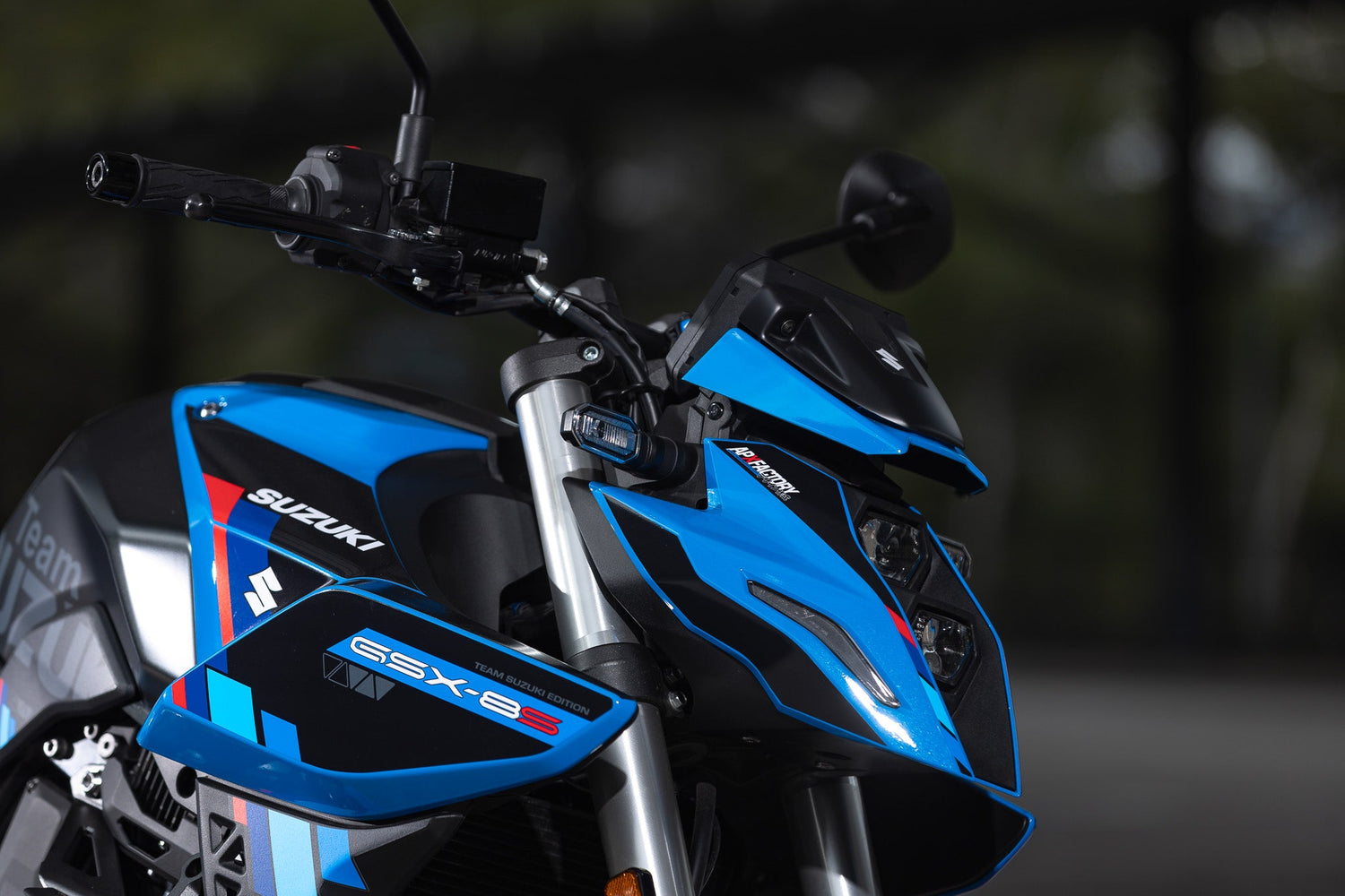 GSX-8S